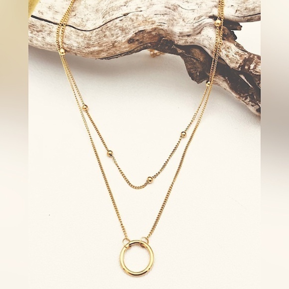 New with tags Anthropologie Minimalist Trendy Layered Gold Necklace